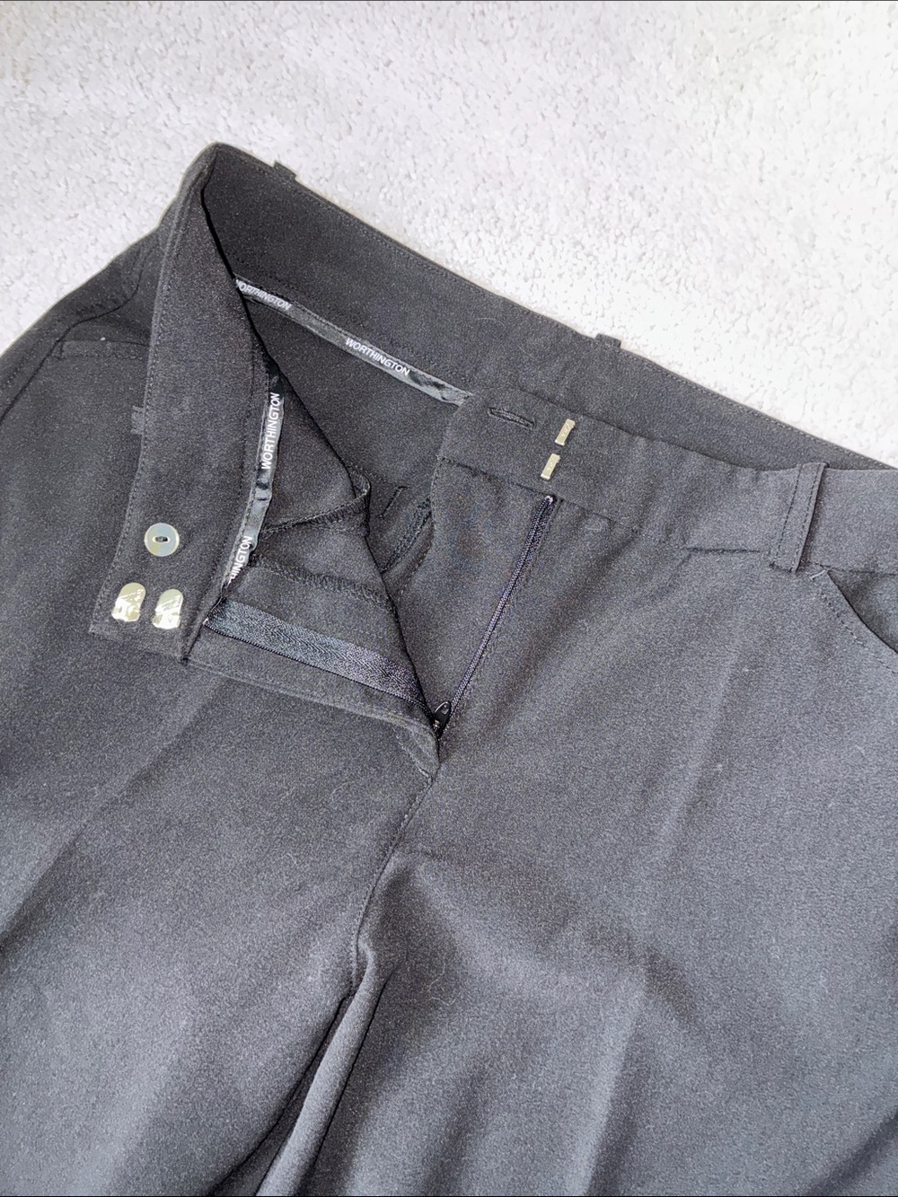 Worthington size 8 Classic Black Wide-Leg Dress Pants - Picture 3 of 5